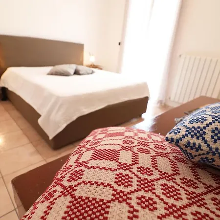 Carlottas House In *